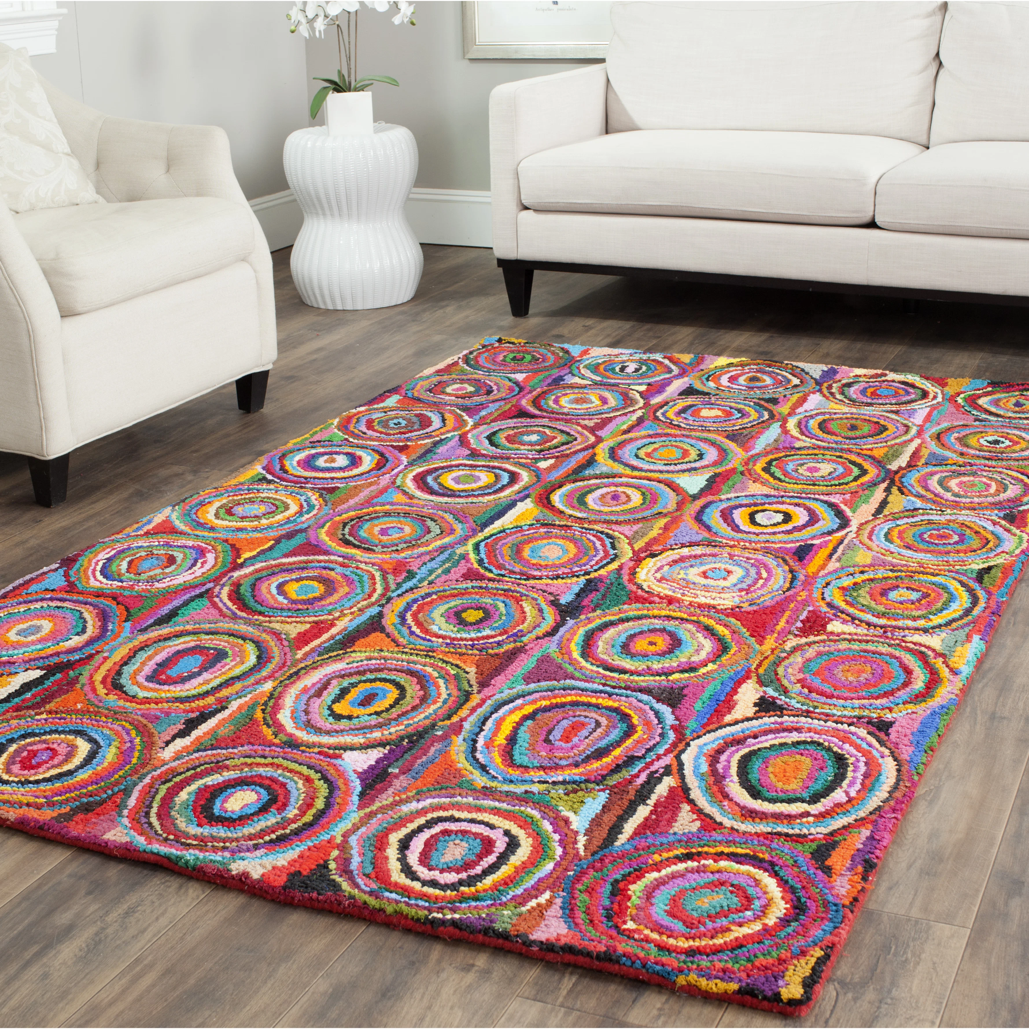 https://innovariatech.blog/How to Choose the Right Rug Size for Any Space